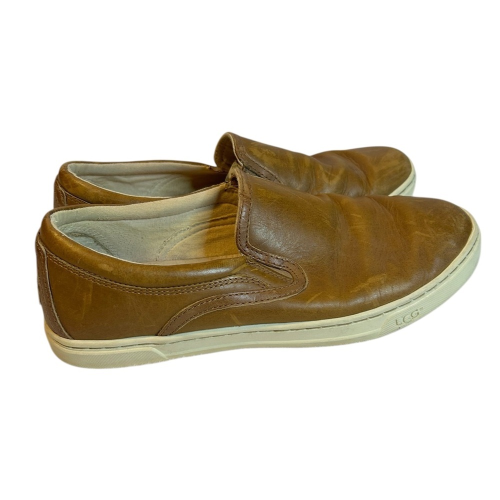 UGG women’s 9 brown leather slip on sneakers casual shoes